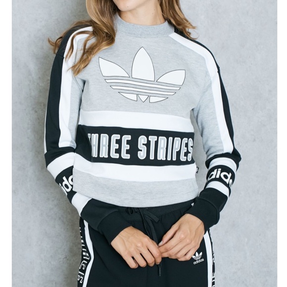 three stripes sweatshirt
